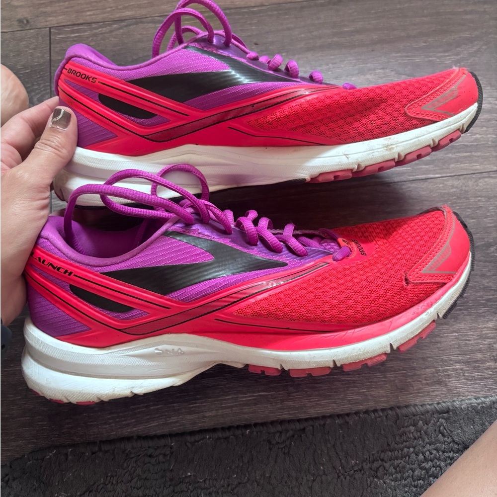Brooks Women’s Launch Running Shoes - Pink/puple